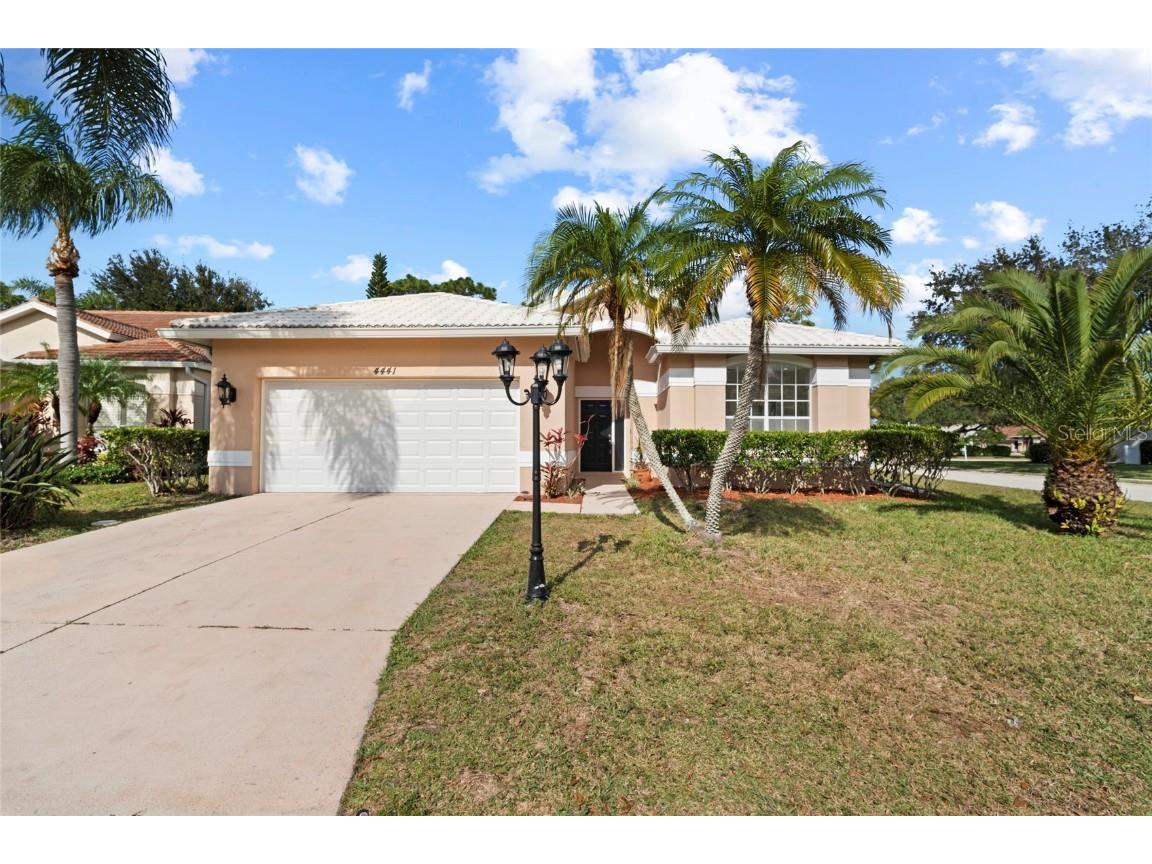 4441 Beauchamp Ct. Sarasota FL 34243 U8225074 image1