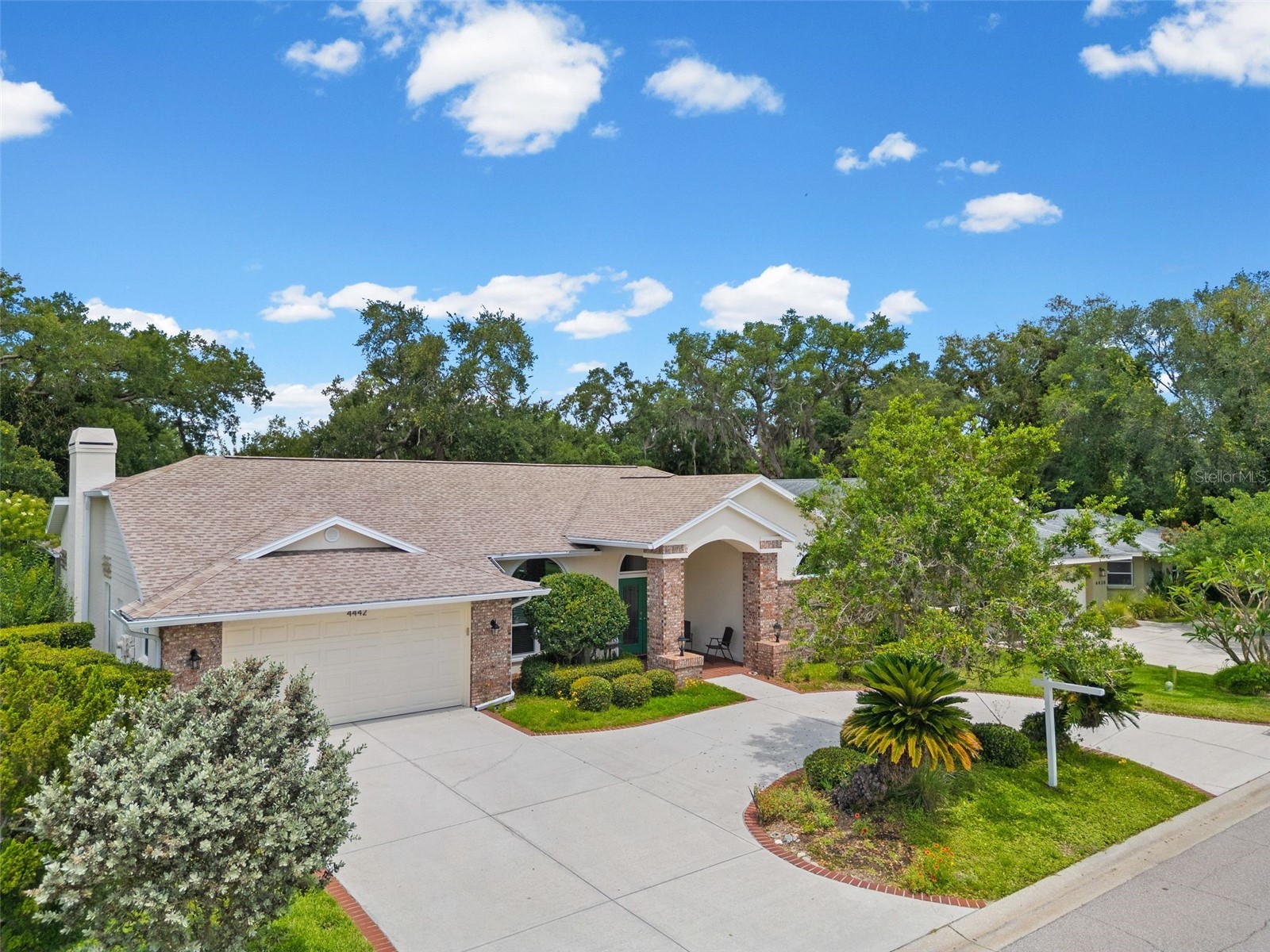4442 Hollybrook Way Sarasota FL 34233 A4694025 image2