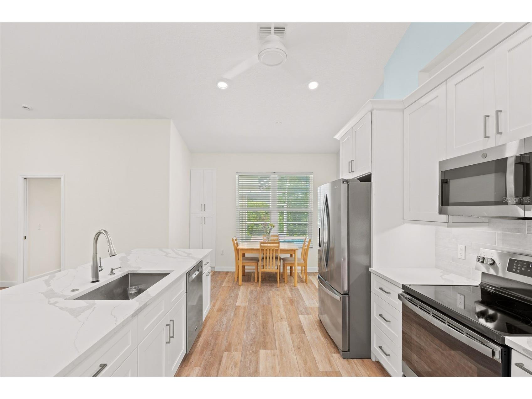 4442 Hollybrook Way Sarasota FL 34233 A4694025 image26