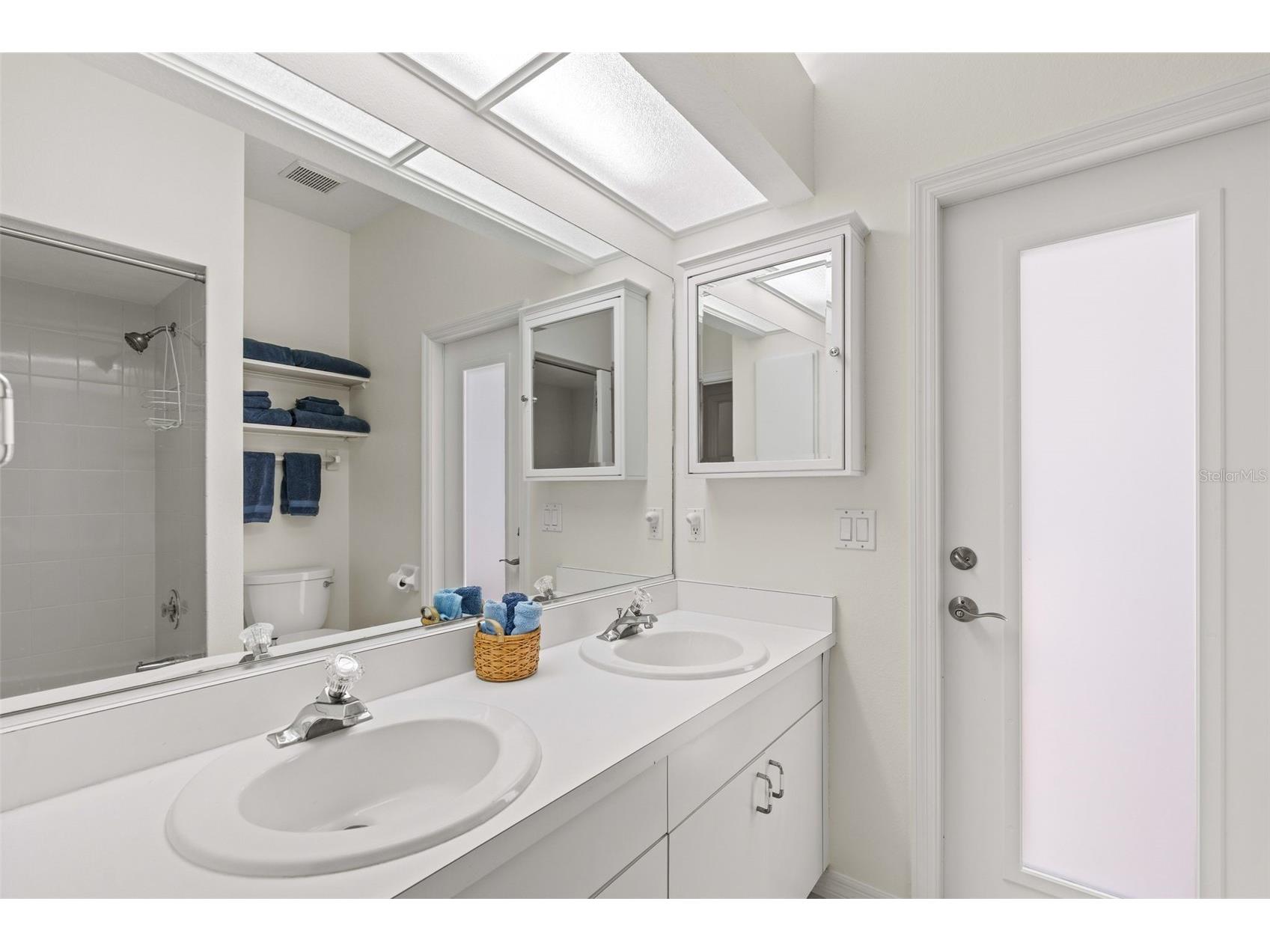 4442 Hollybrook Way Sarasota FL 34233 A4694025 image42
