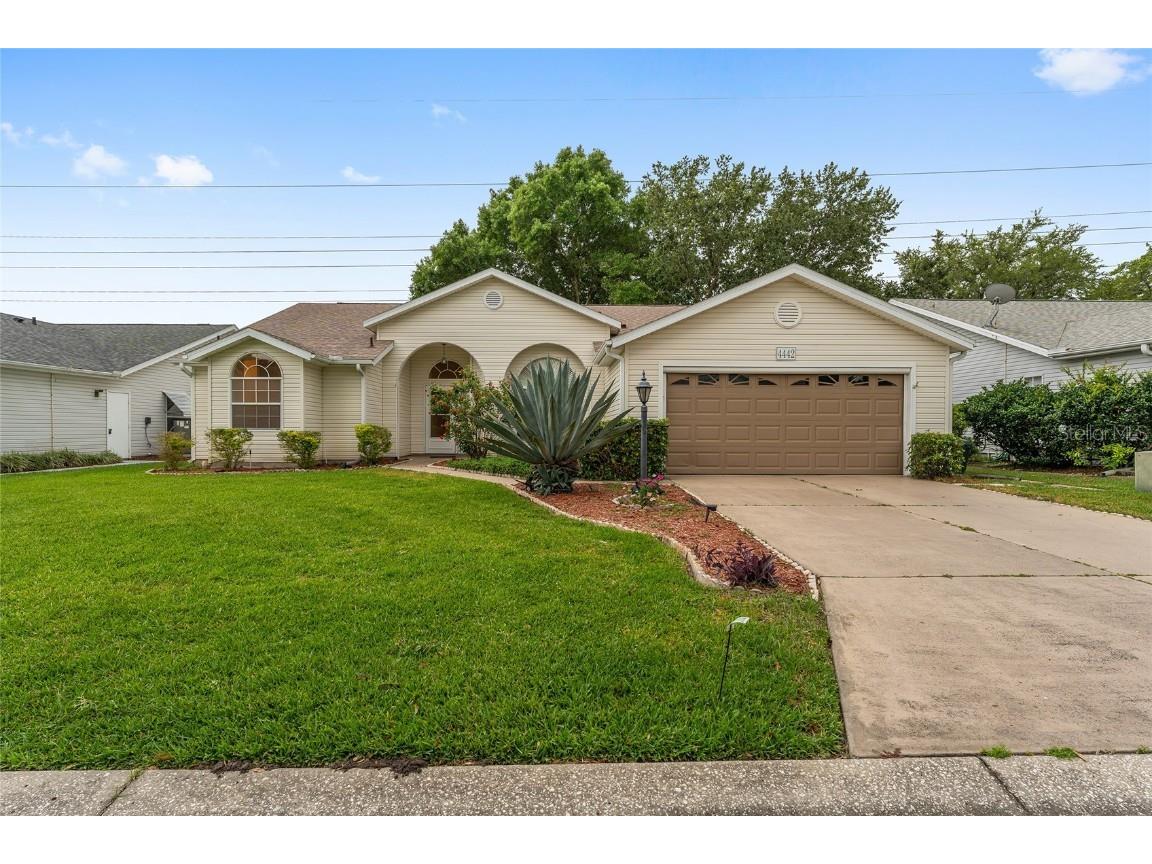 4442 River Ridge Drive Leesburg FL 34748 OM678929 image1