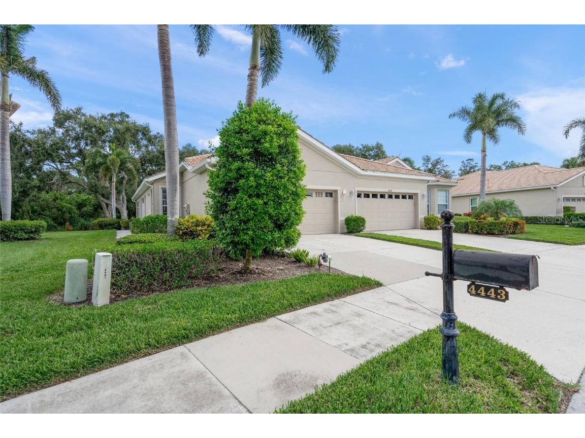 4443 Kariba Lake Terrace Sarasota FL 34243 A4656816 image1