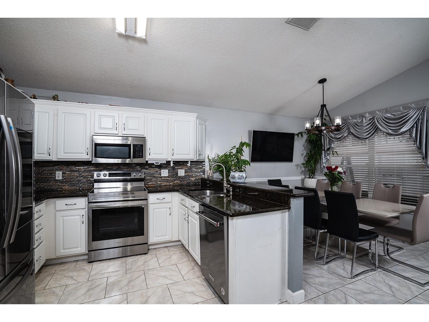 4443 Oakton Drive Orlando FL 32818 G5112240 image7