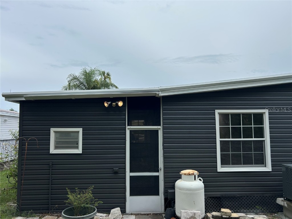 4443 Tucker Square New Port Richey FL 34652 TB8335809 image6