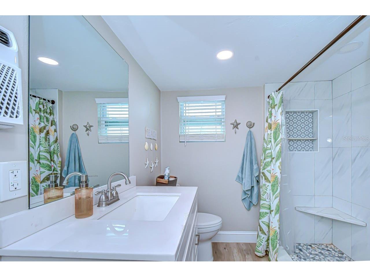 4444 17th Street W #A Bradenton FL 34207 TB8463317 image16