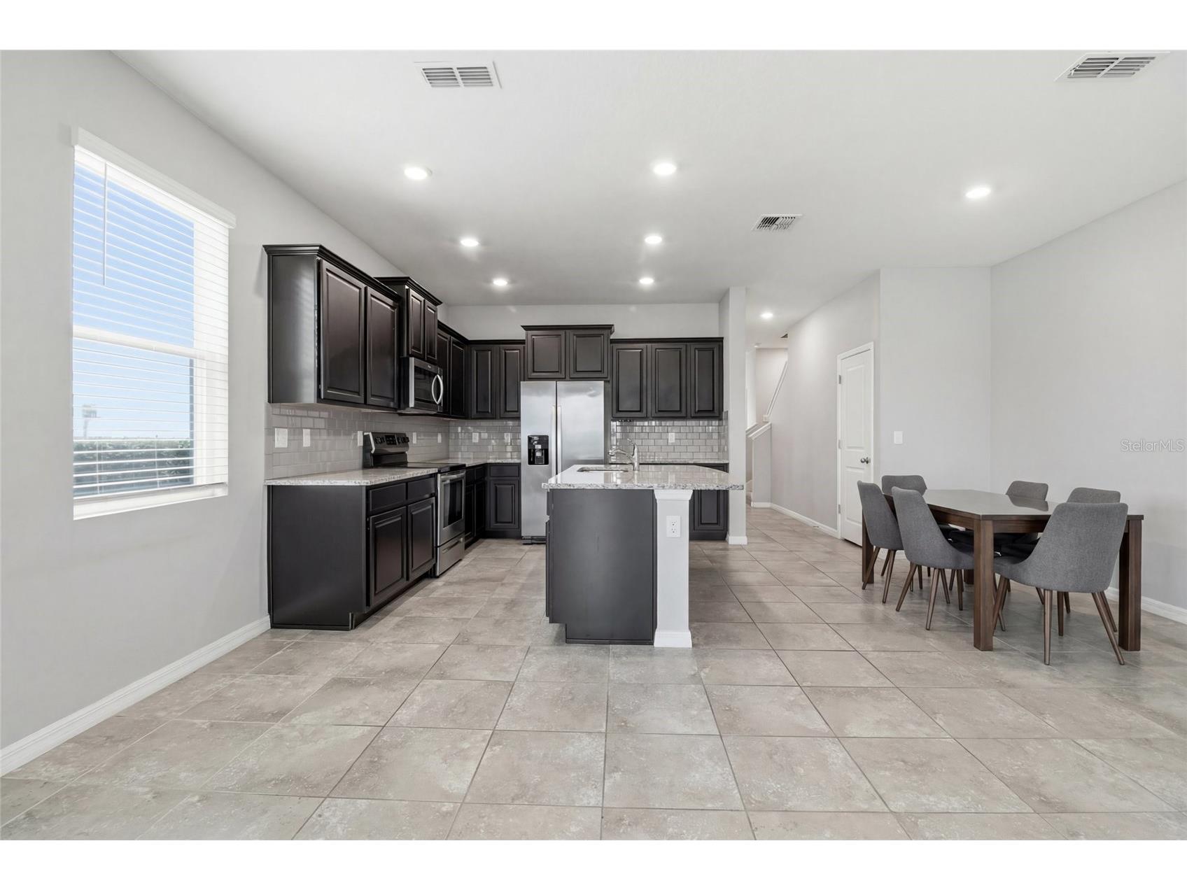 4444 Aqua Mirage Street Sarasota FL 34238 A4681729 image10