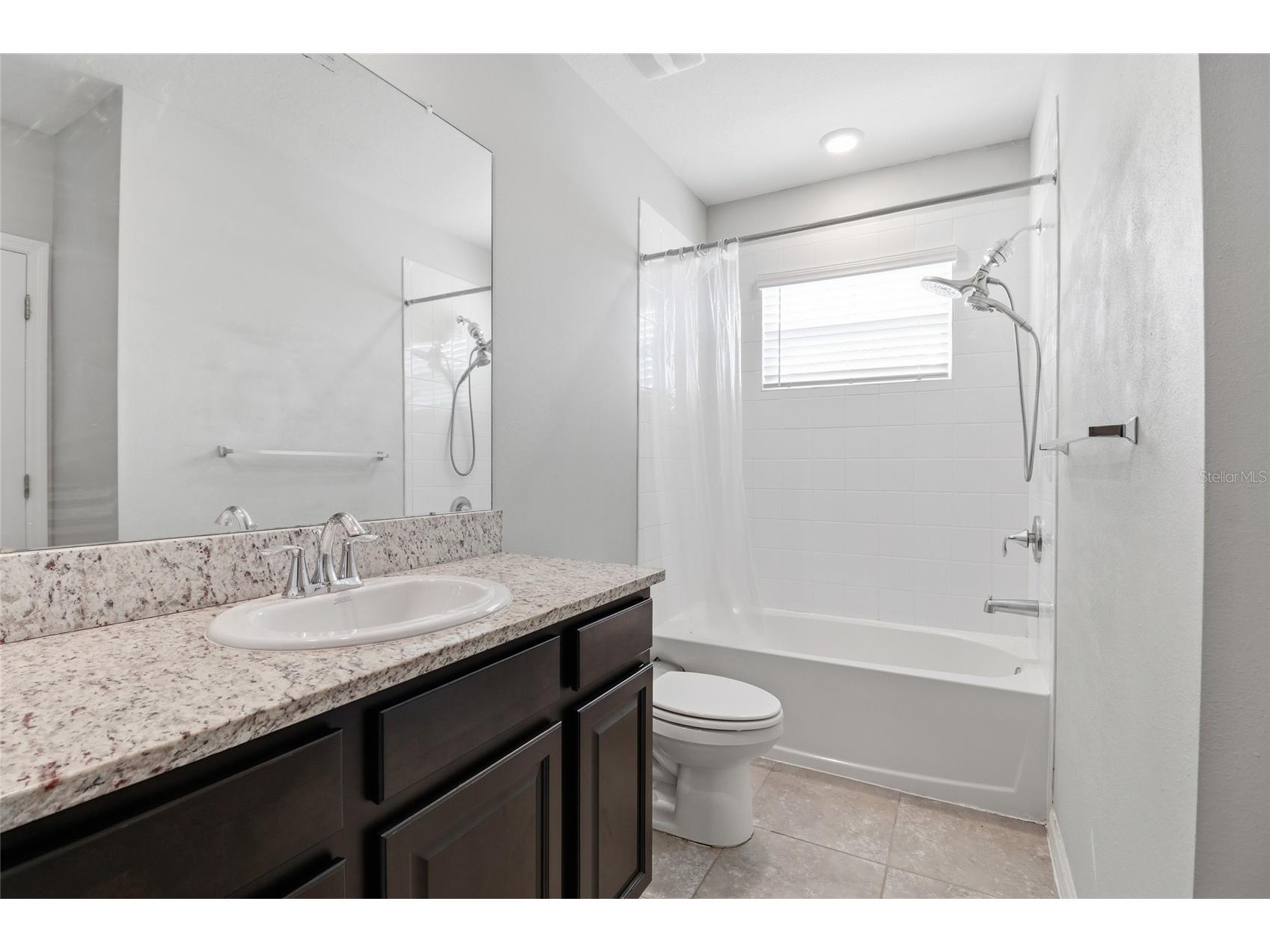 4444 Aqua Mirage Street Sarasota FL 34238 A4681729 image32