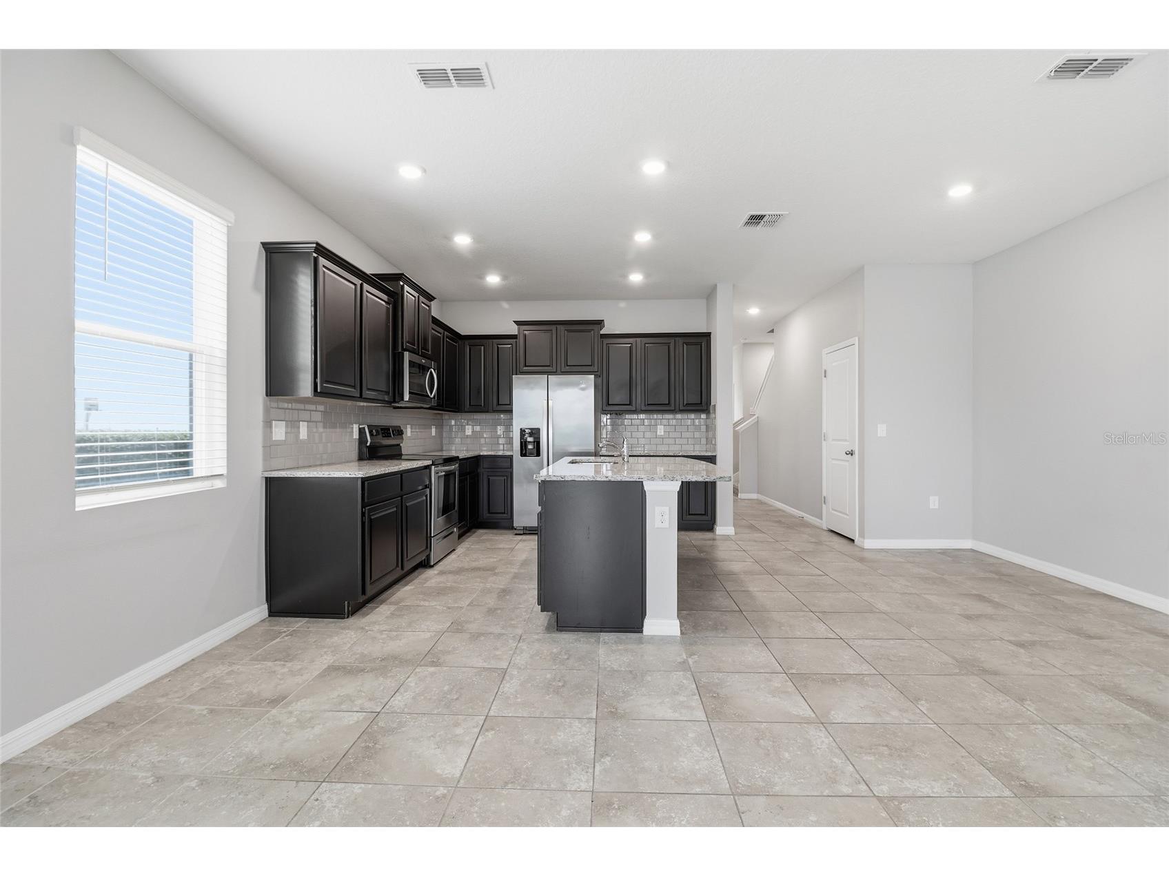 4444 Aqua Mirage Street Sarasota FL 34238 A4681729 image9