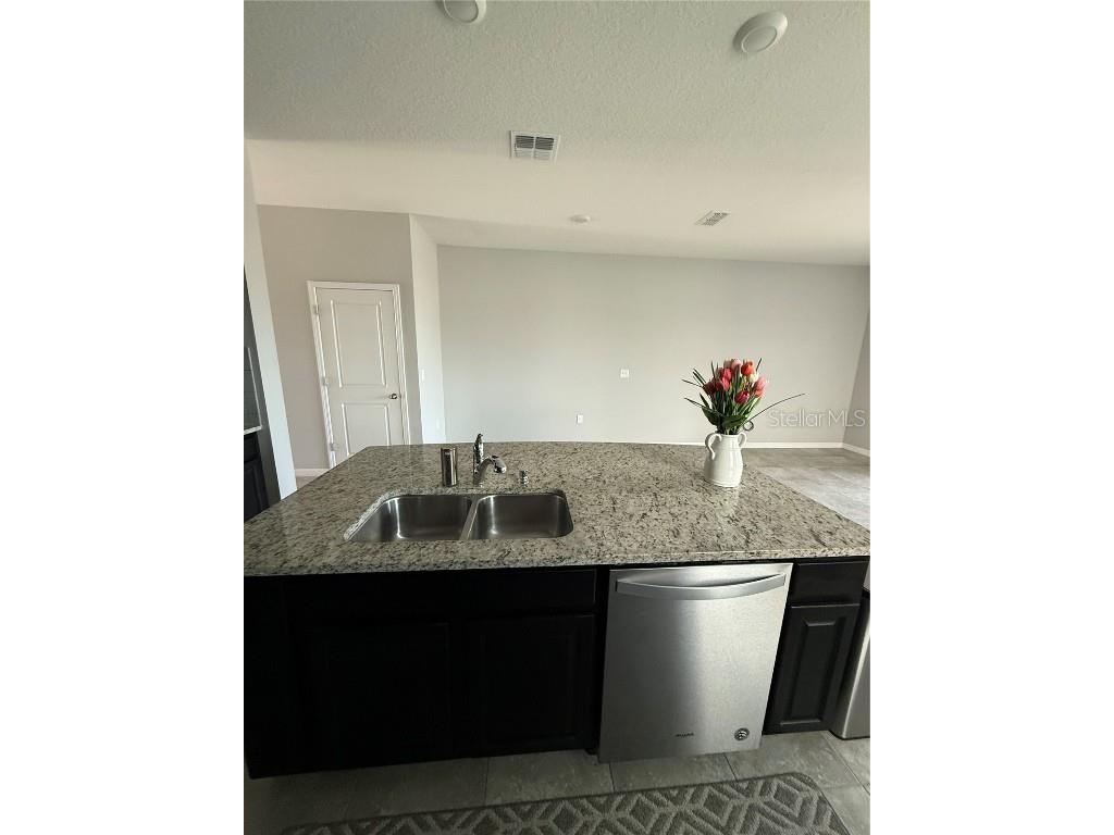 4444 Aqua Mirage Street Sarasota FL 34238 TB8393329 image18