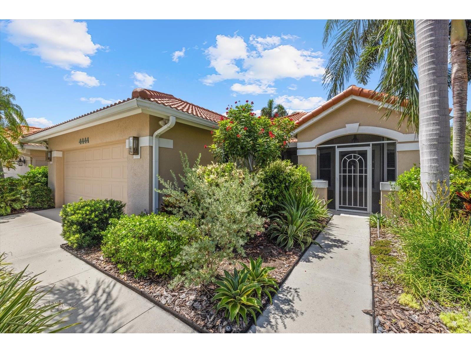 4444 Deer Trail Boulevard Sarasota FL 34238 A4693356 image1
