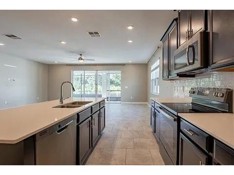 4444 Desert Rose Avenue Kissimmee FL 34746 O6425553 image2