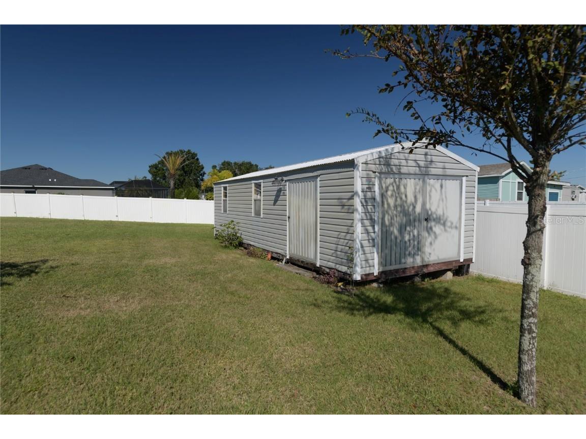 4444 Devinshire Fields Loop Plant City FL 33567 TB8444100 image36