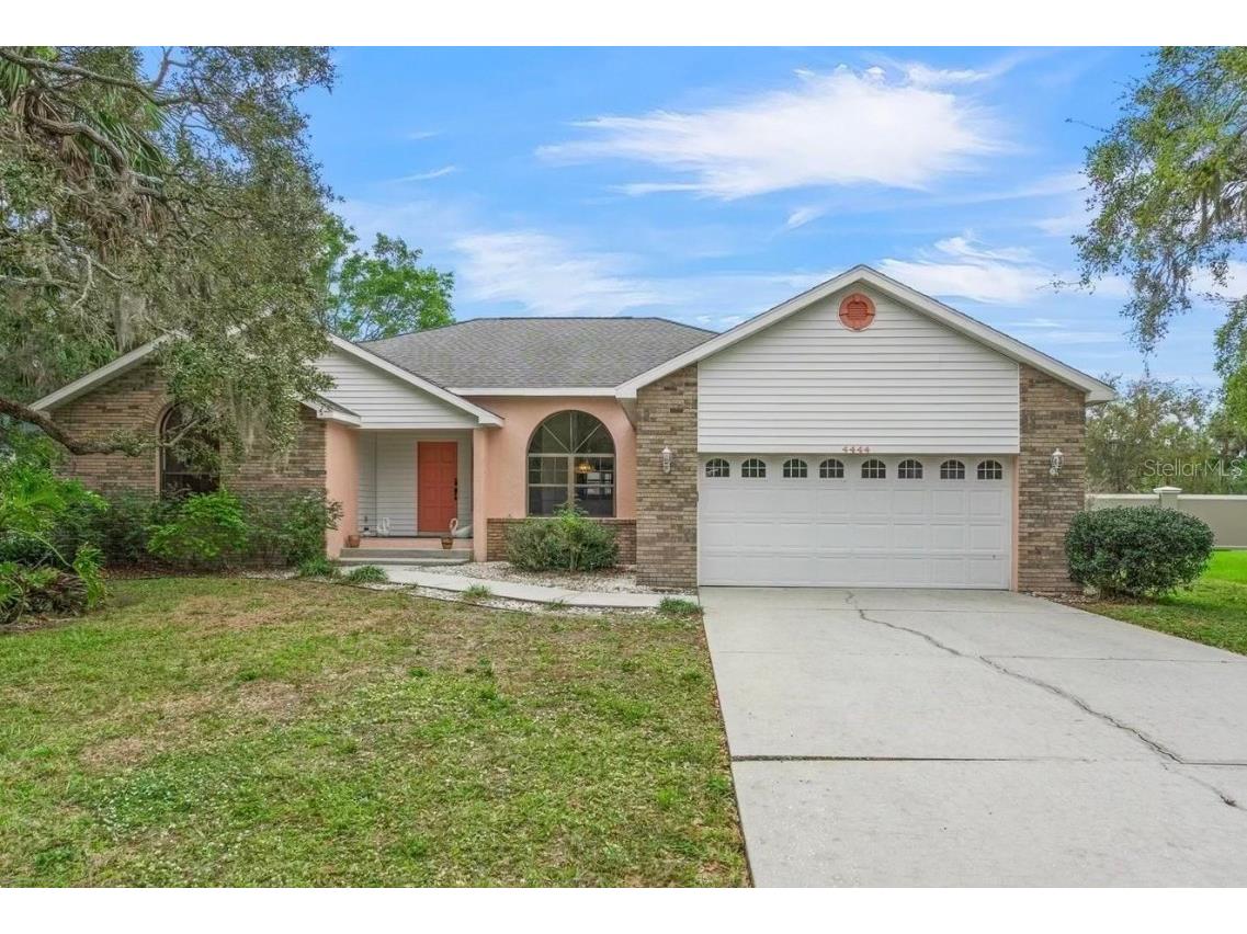 4444 Robin Hood Trail W Sarasota FL 34232 A4599893 image1