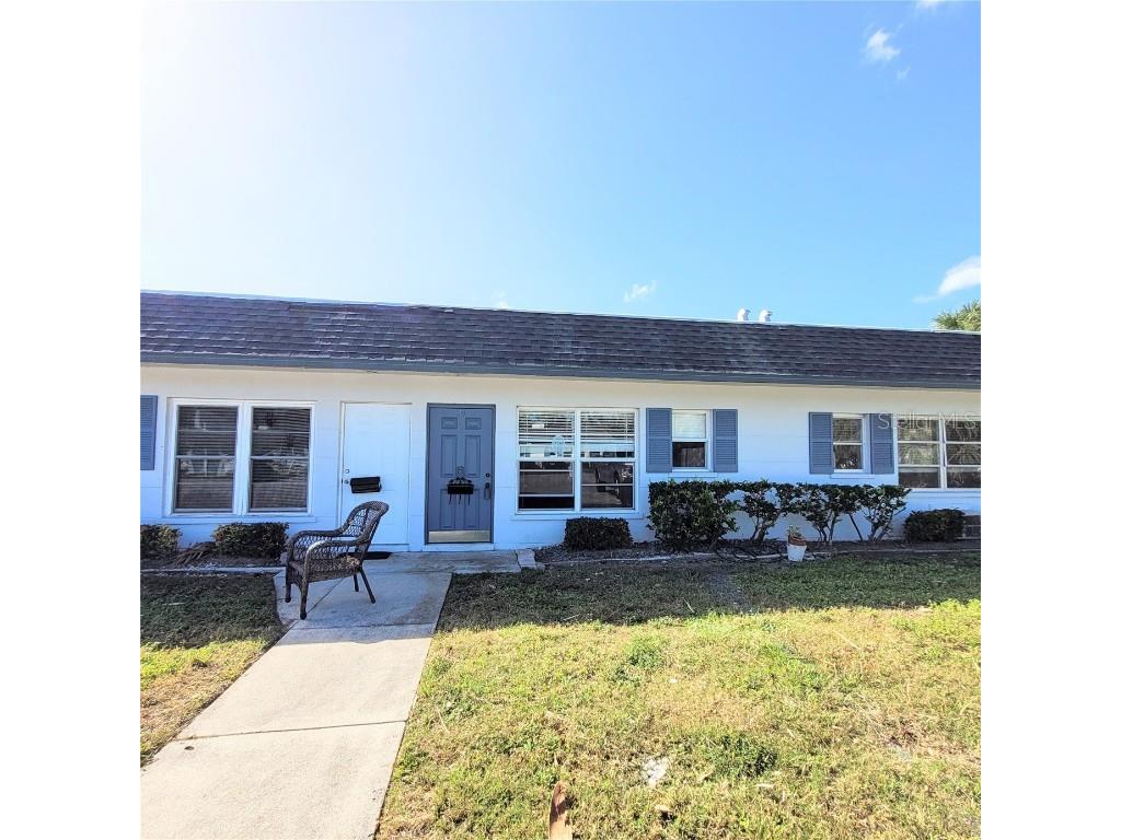 4444 Swift Road #14 Sarasota FL 34231 A4626478 image1