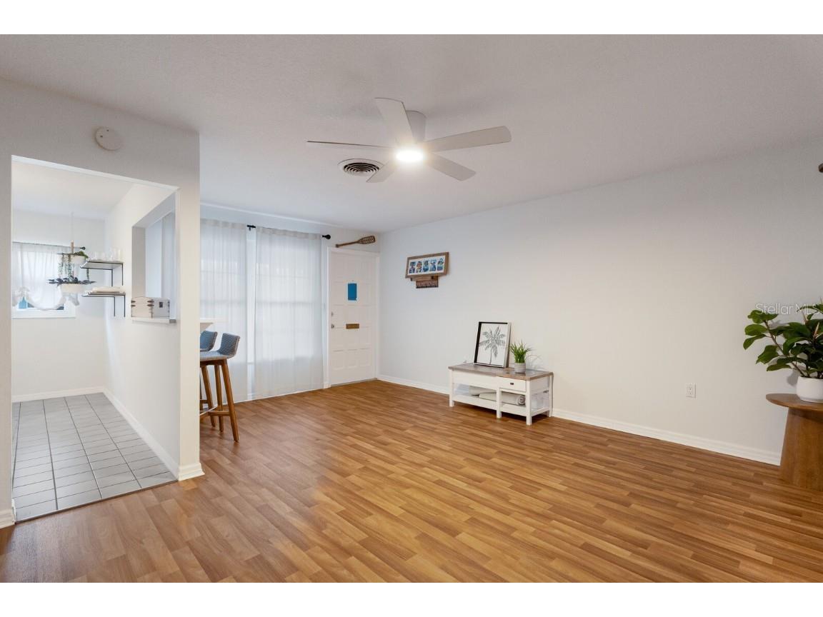 4444 Swift Road #4 Sarasota FL 34231 A4665781 image10