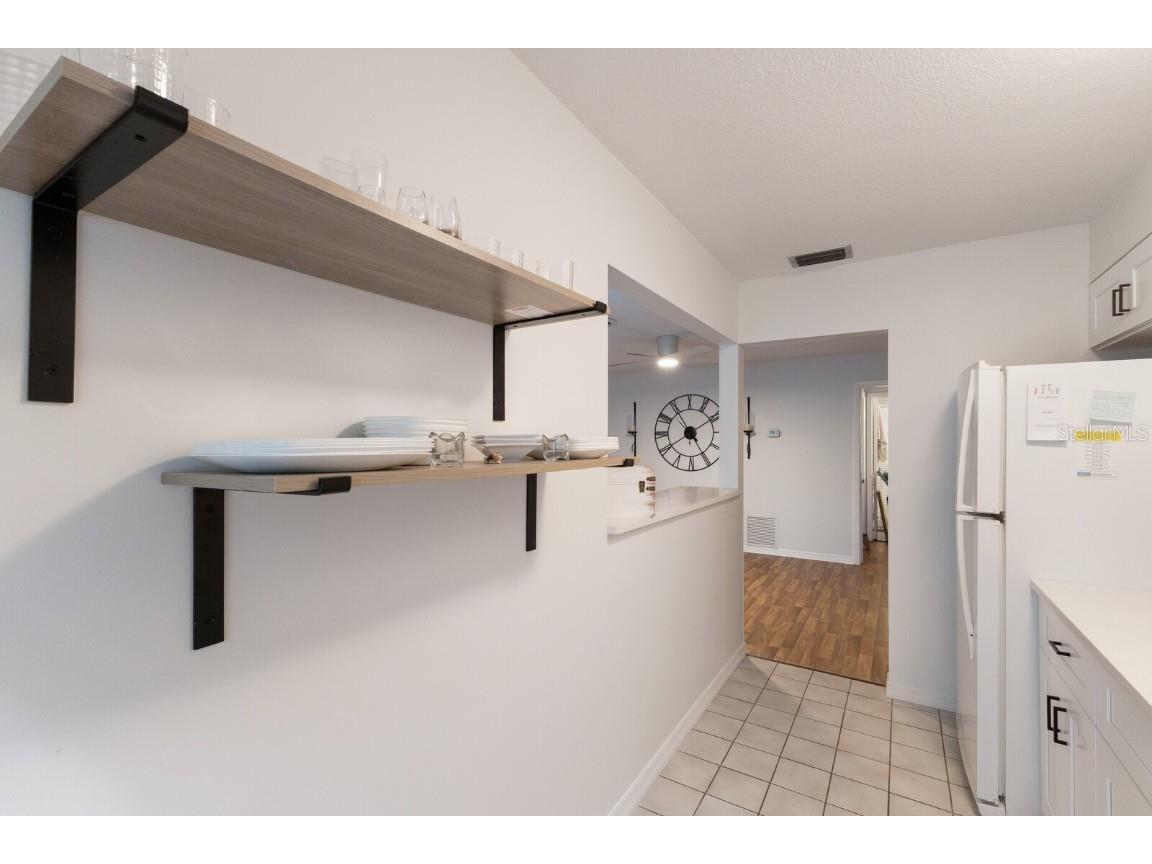 4444 Swift Road #4 Sarasota FL 34231 A4665781 image17