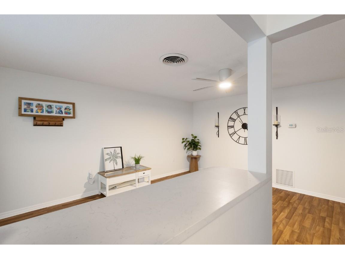 4444 Swift Road #4 Sarasota FL 34231 A4665781 image18