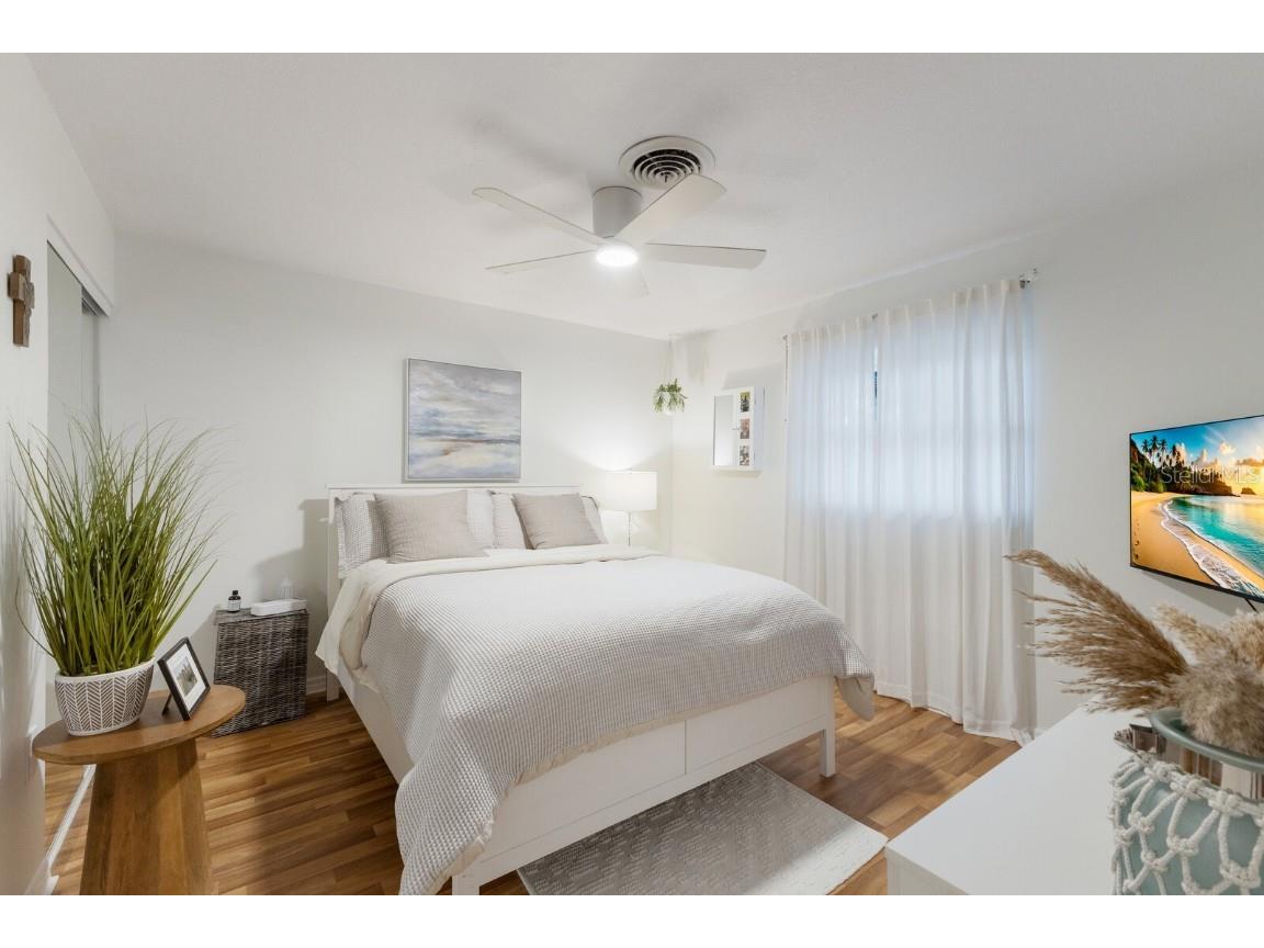 4444 Swift Road #4 Sarasota FL 34231 A4665781 image19