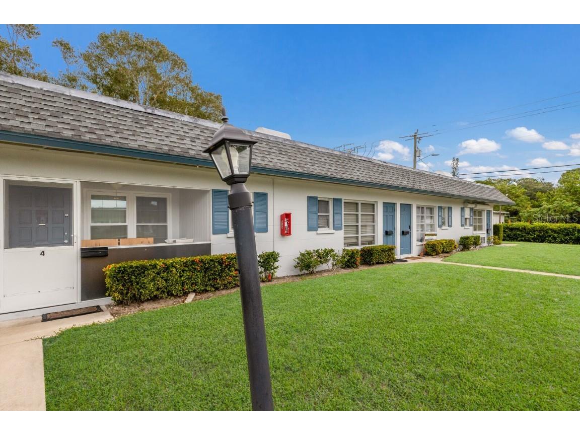 4444 Swift Road #4 Sarasota FL 34231 A4665781 image2