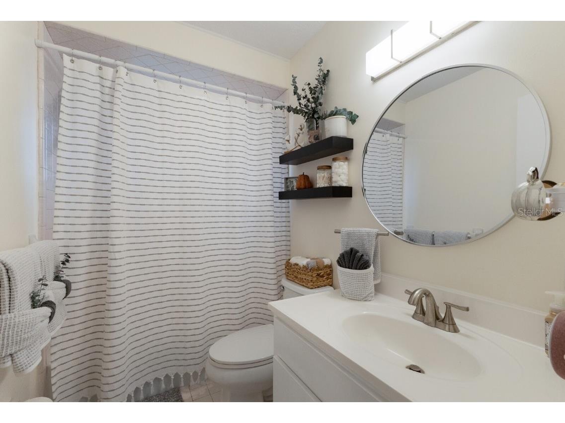 4444 Swift Road #4 Sarasota FL 34231 A4665781 image22