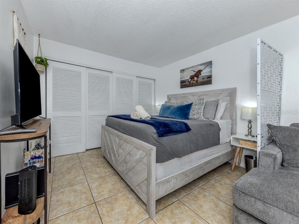 4444 Swift Road #44 Sarasota FL 34231 A4664749 image14