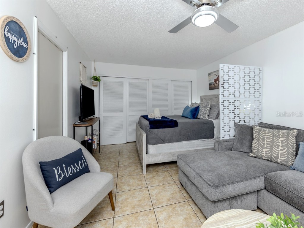 4444 Swift Road #44 Sarasota FL 34231 A4664749 image16