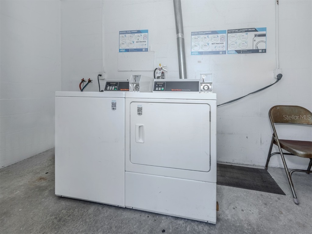 4444 Swift Road #44 Sarasota FL 34231 A4664749 image25