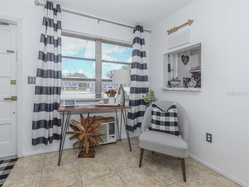 4444 Swift Road #44 Sarasota FL 34231 A4664749 image9