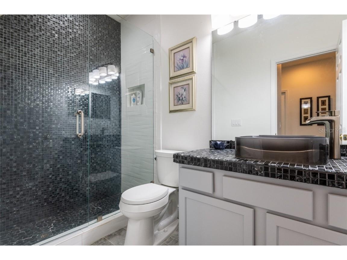 4445 Amberly Oaks Court Tampa FL 33614 TB8325959 image21