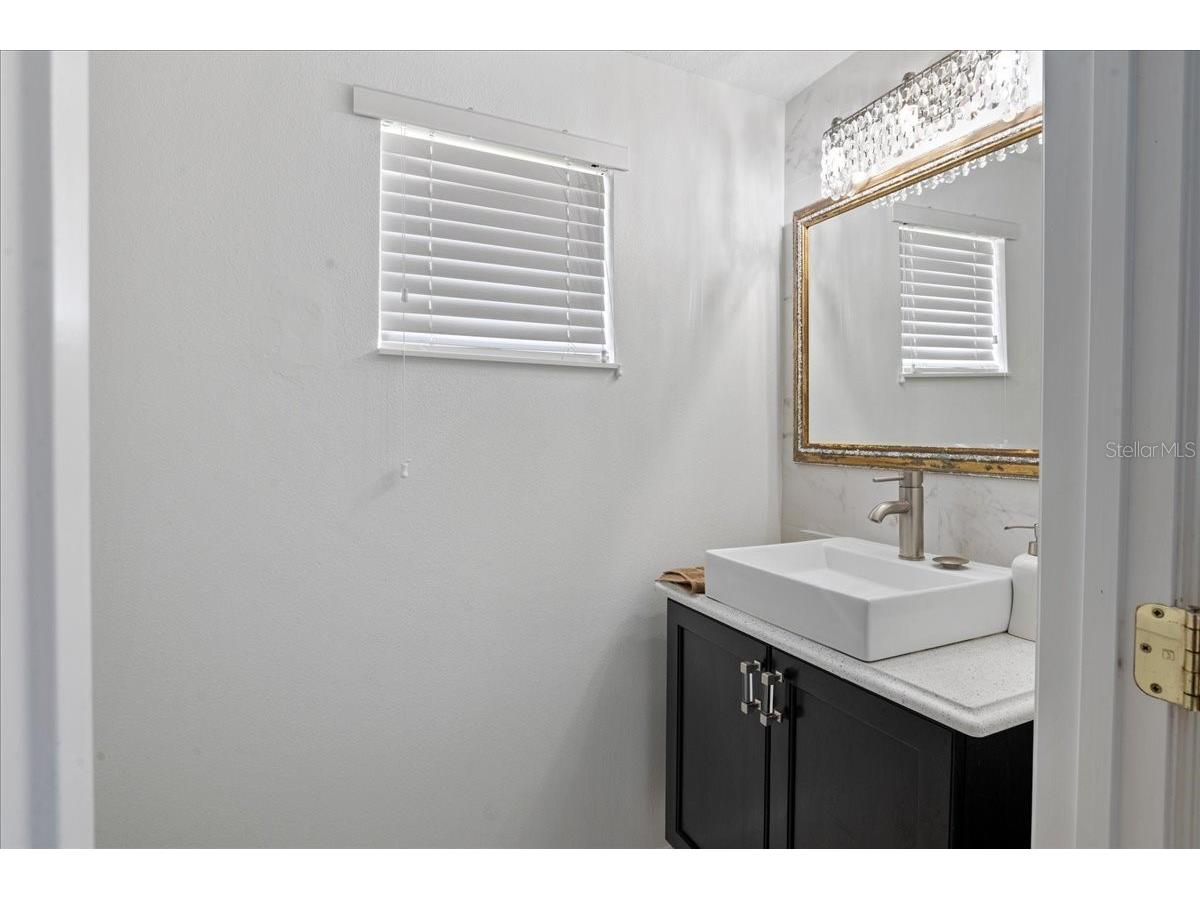 4445 Amberly Oaks Court Tampa FL 33614 TB8497775 image28