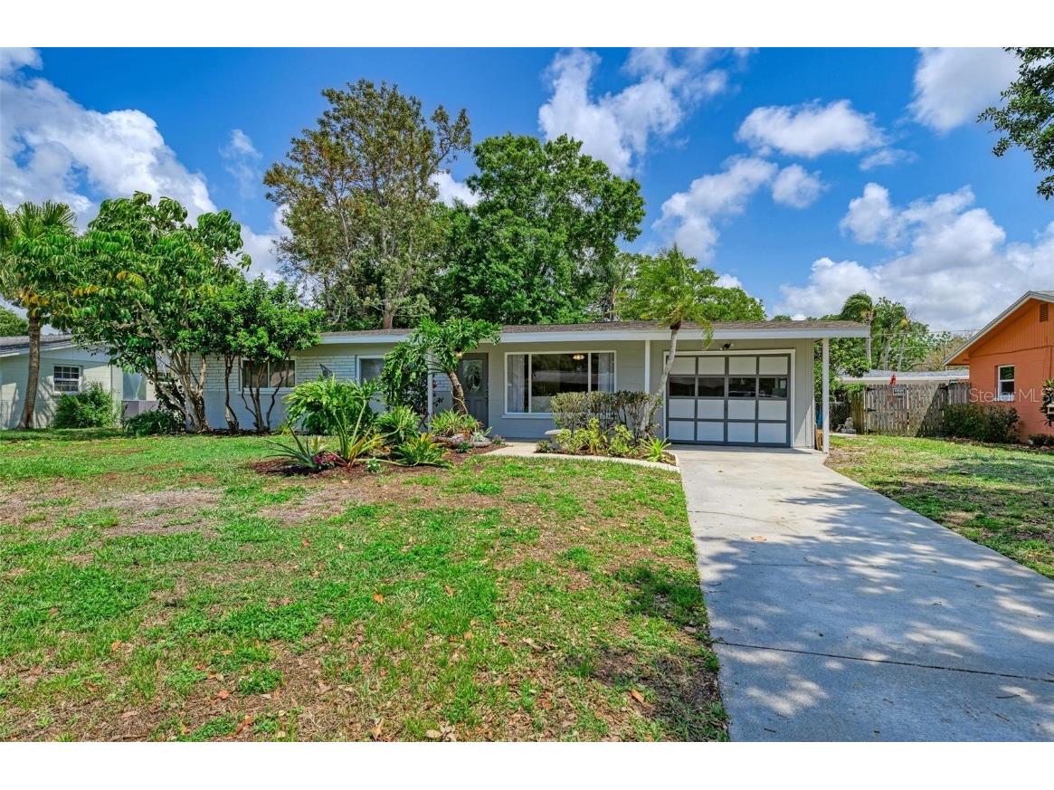 4445 Deer Ridge Place Sarasota FL 34233 A4530805 image1