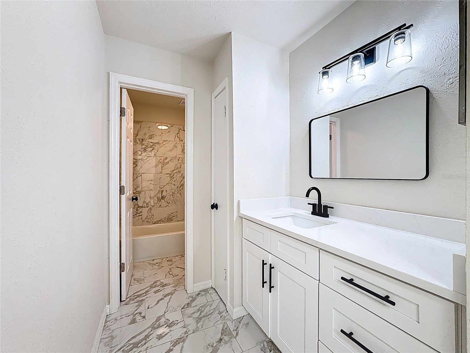 4445 Rayfield Drive Sarasota FL 34243 FC315442 image26