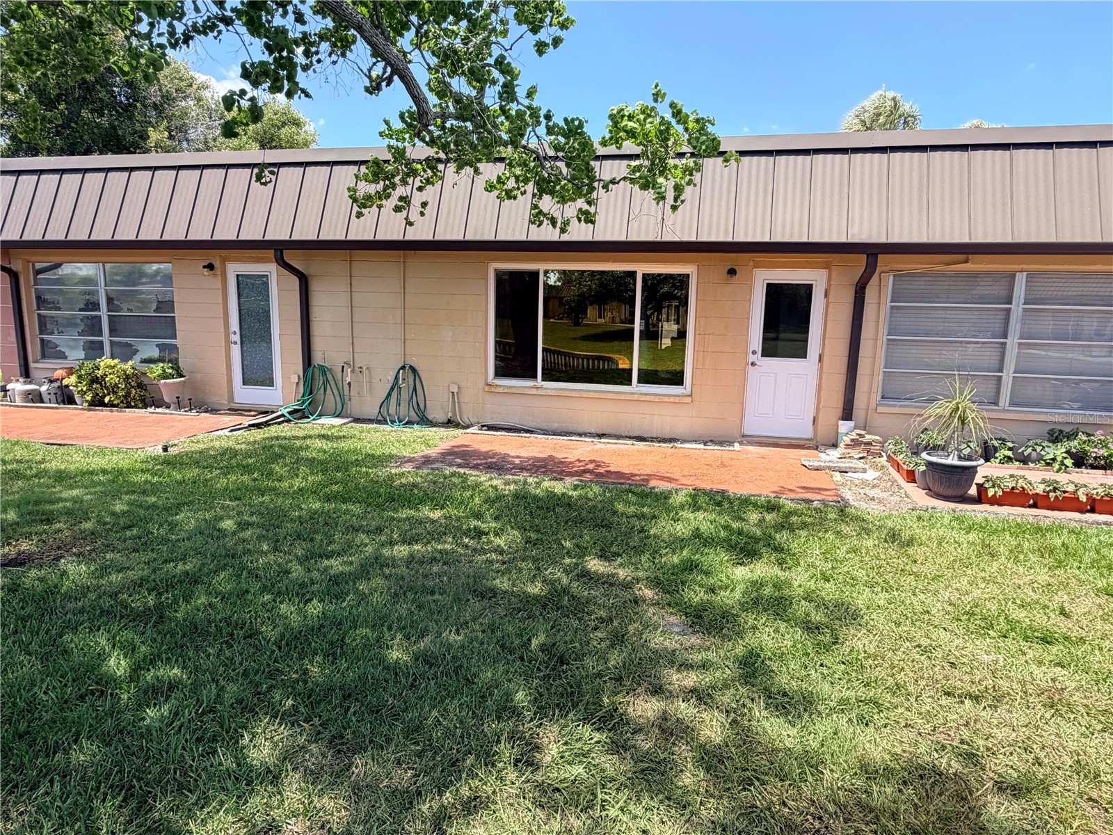 4446 Rustic Drive #E New Port Richey FL 34652 W7885776 image1