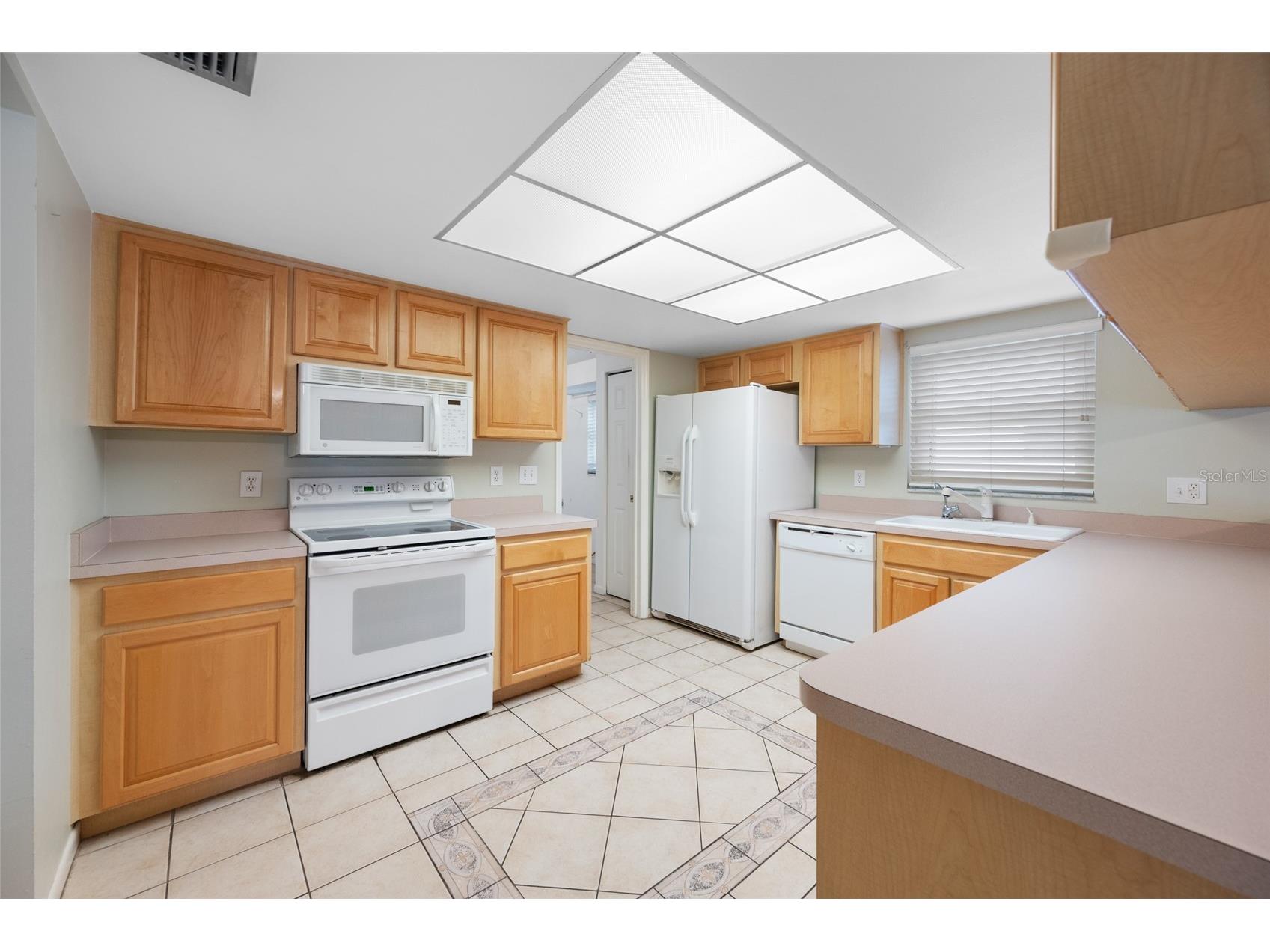 4448 Ranchwood Lane Tampa FL 33624 TB8505110 image32
