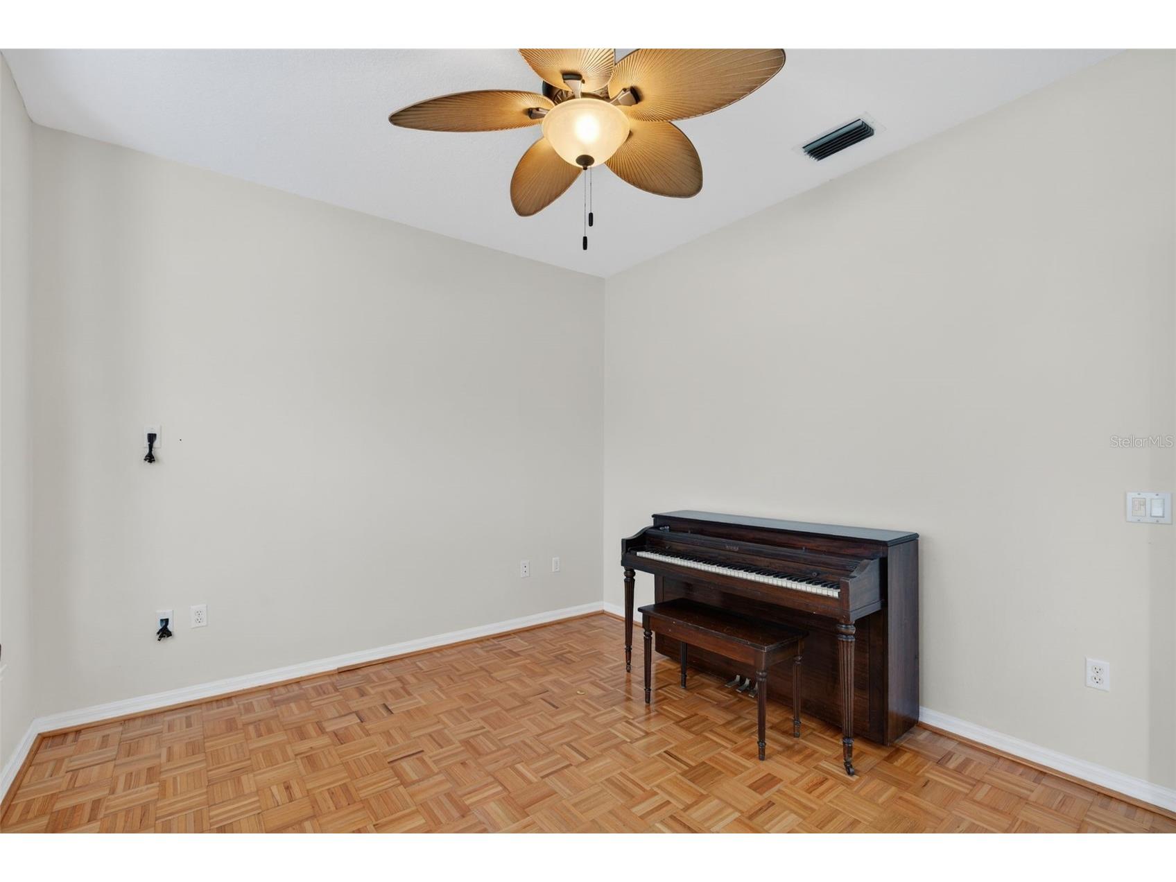 4449 Golden Lake Drive Sarasota FL 34233 A4686882 image10