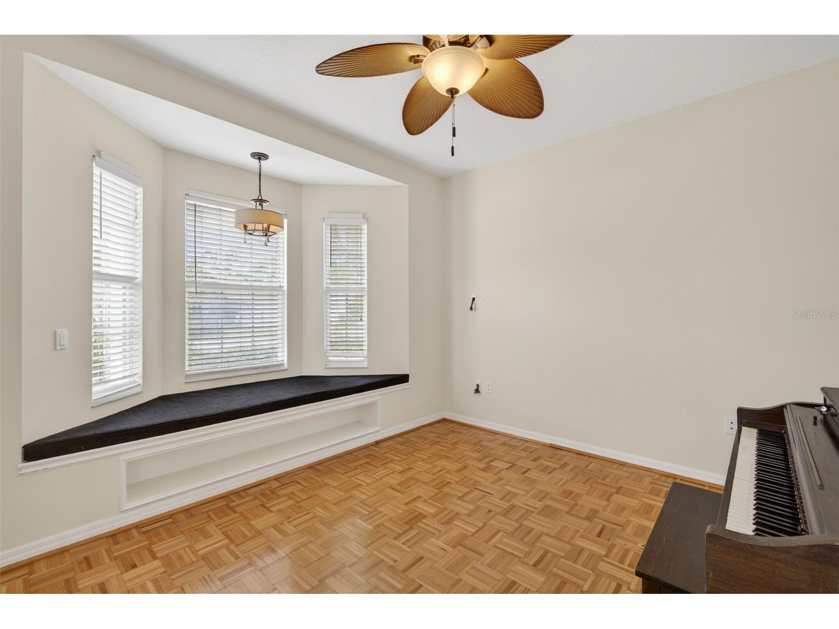 4449 Golden Lake Drive Sarasota FL 34233 A4686882 image13