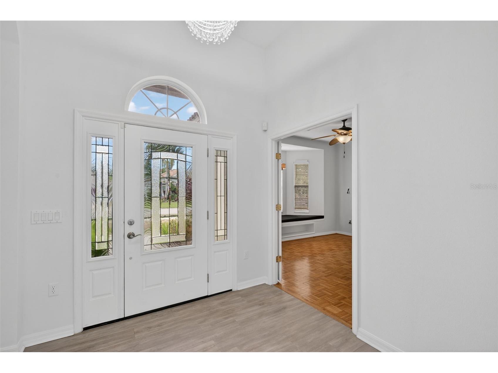 4449 Golden Lake Drive Sarasota FL 34233 A4686882 image4