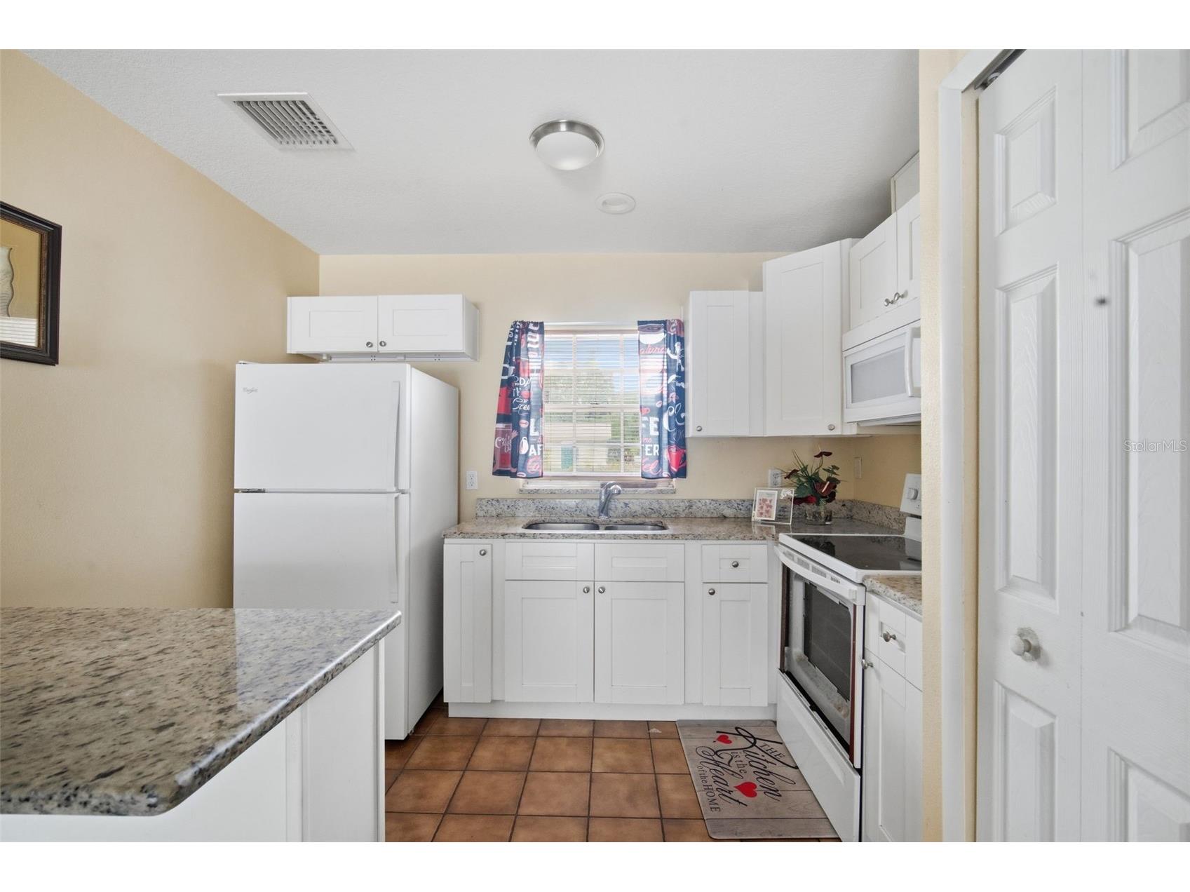 4449 Tarpon Drive Tampa FL 33617 TB8512789 image11