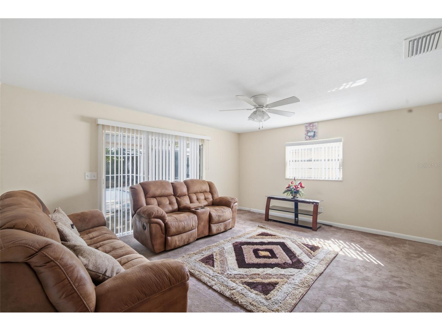 4449 Tarpon Drive Tampa FL 33617 TB8512789 image2
