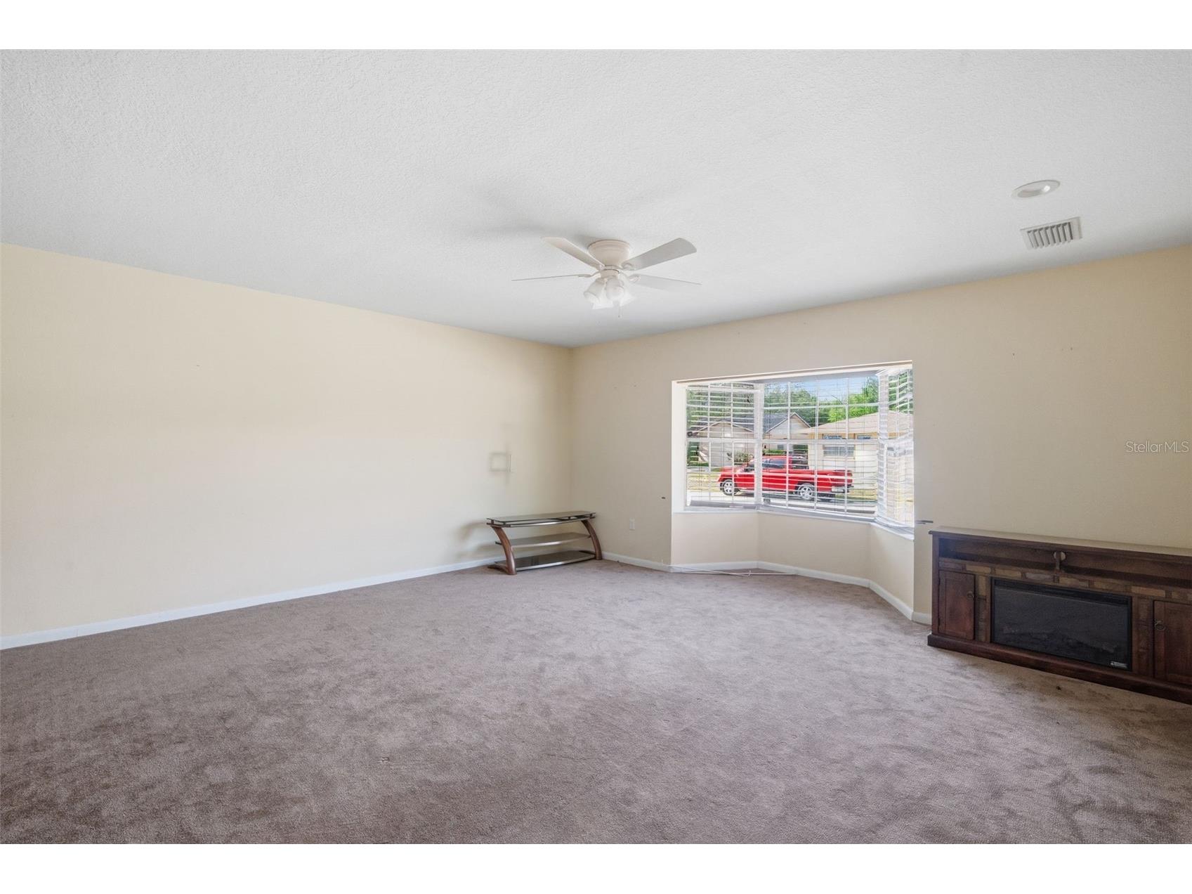 4449 Tarpon Drive Tampa FL 33617 TB8512789 image26