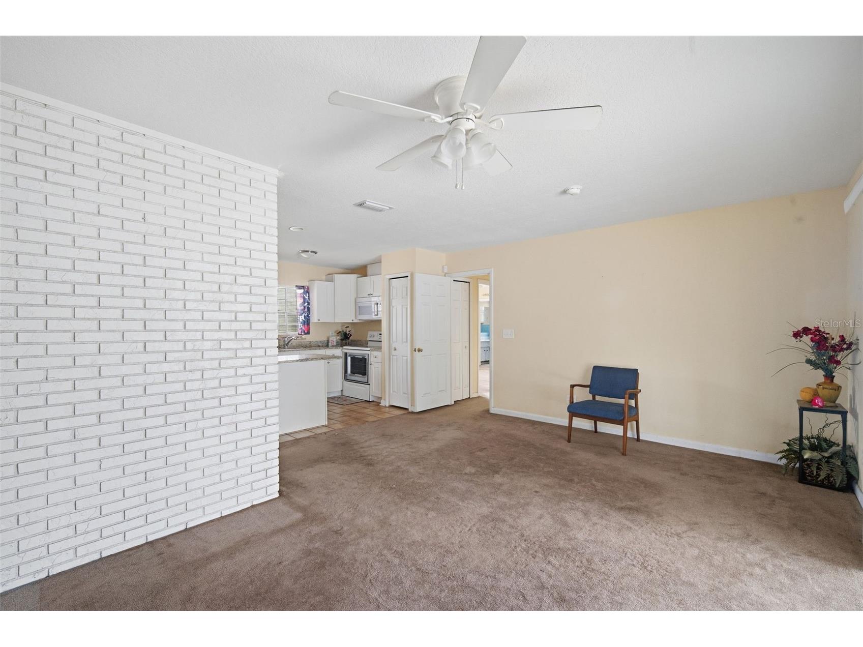 4449 Tarpon Drive Tampa FL 33617 TB8512789 image6