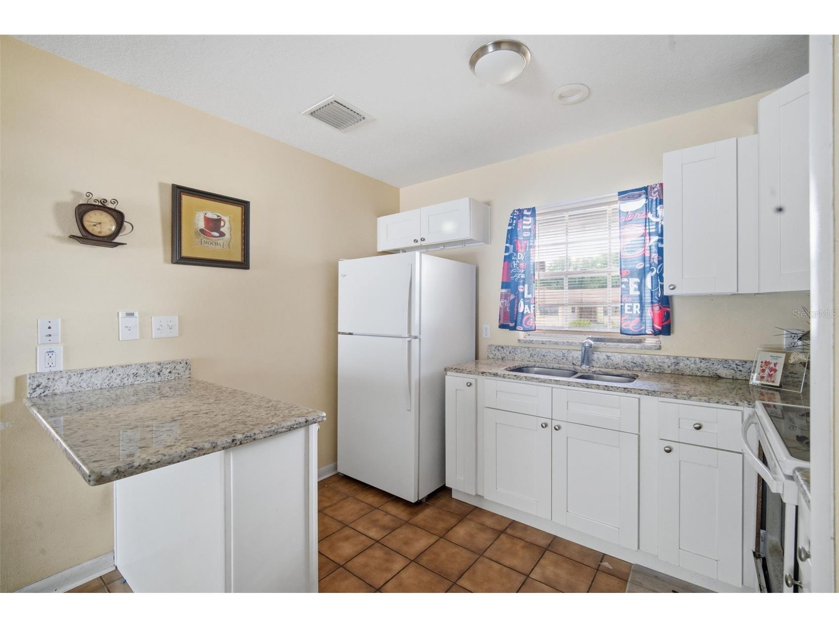 4449 Tarpon Drive Tampa FL 33617 TB8512789 image9