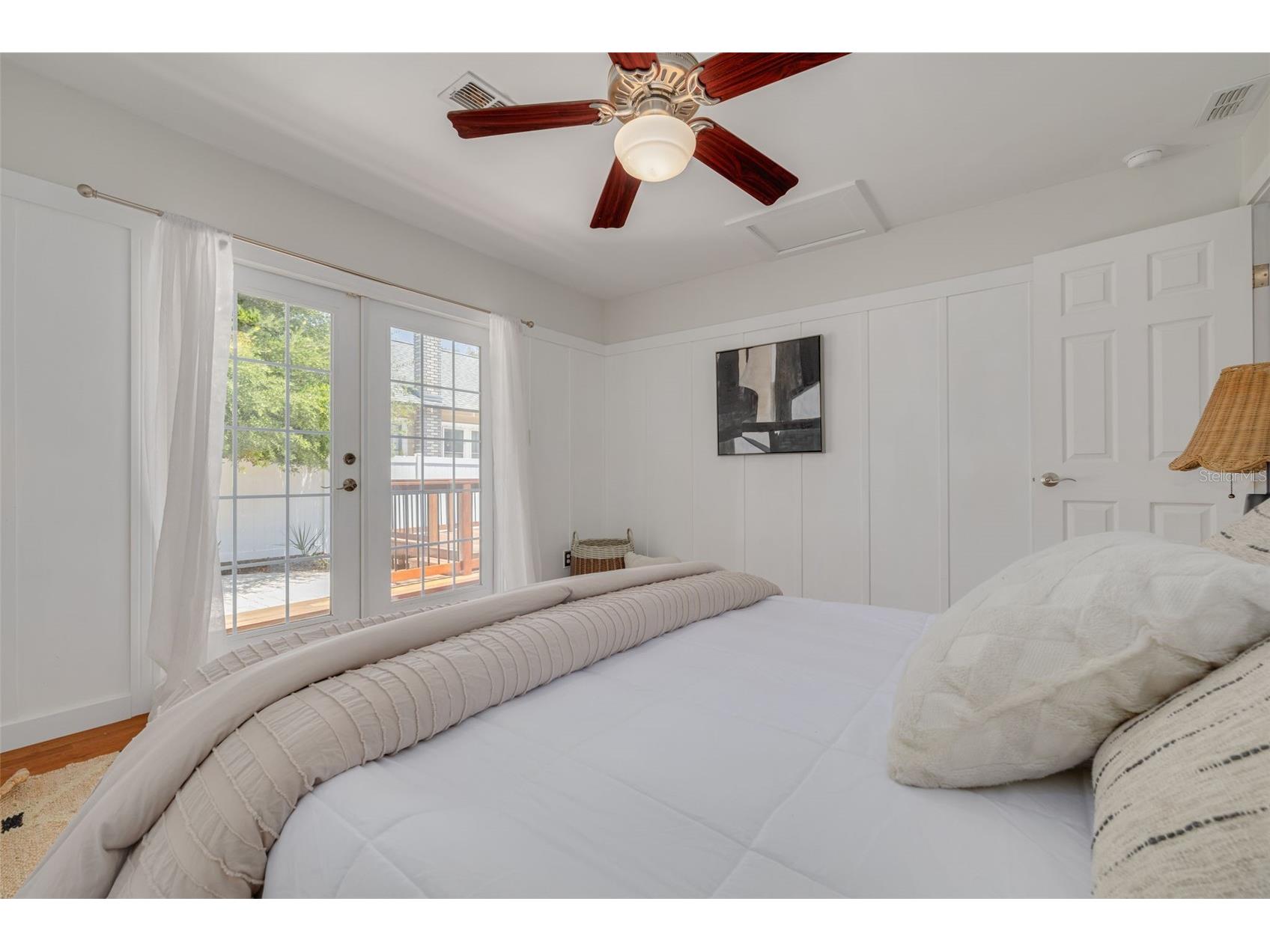 445 25th Avenue N Saint Petersburg FL 33704 TB8516682 image15