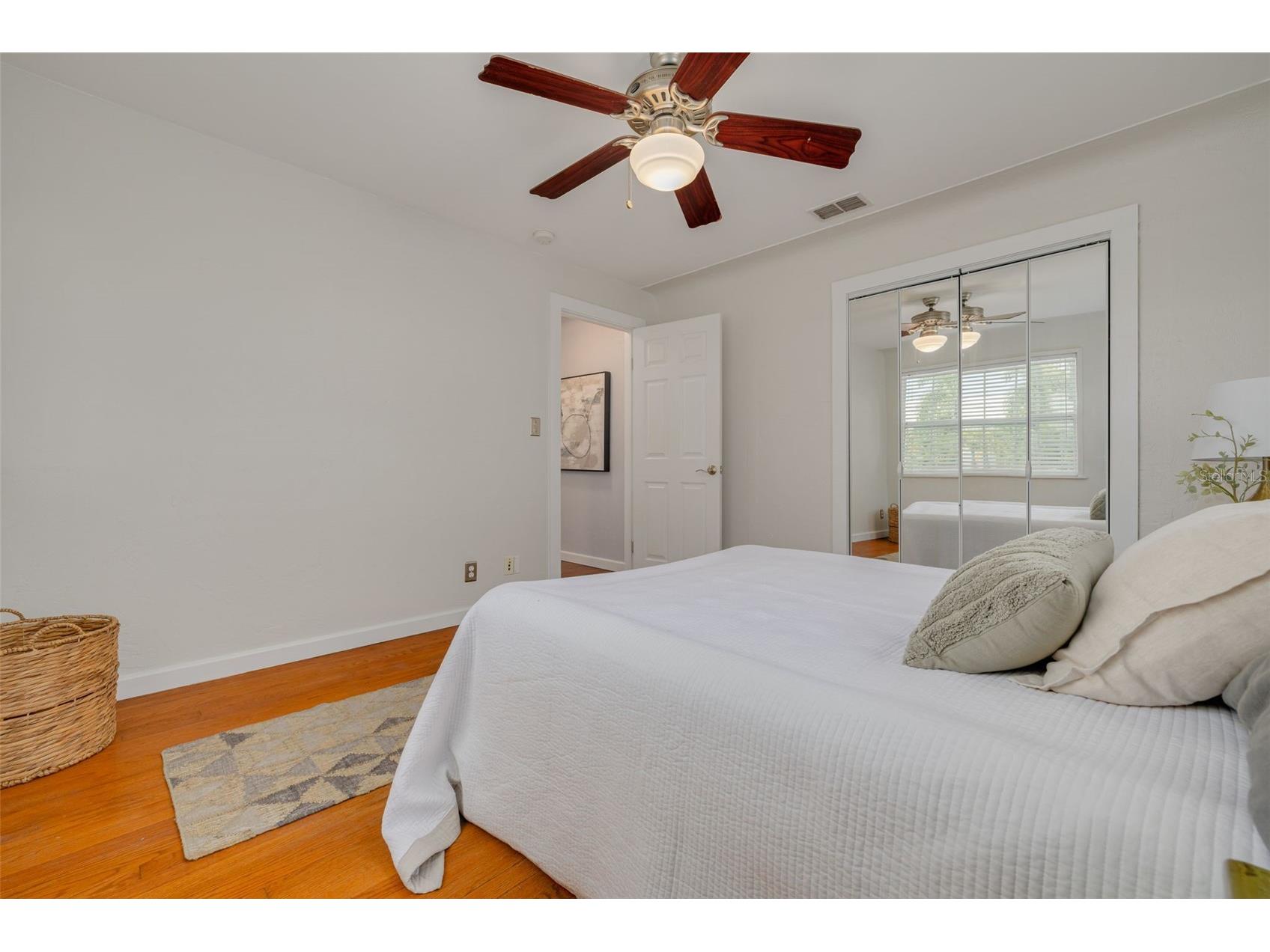 445 25th Avenue N Saint Petersburg FL 33704 TB8516682 image19