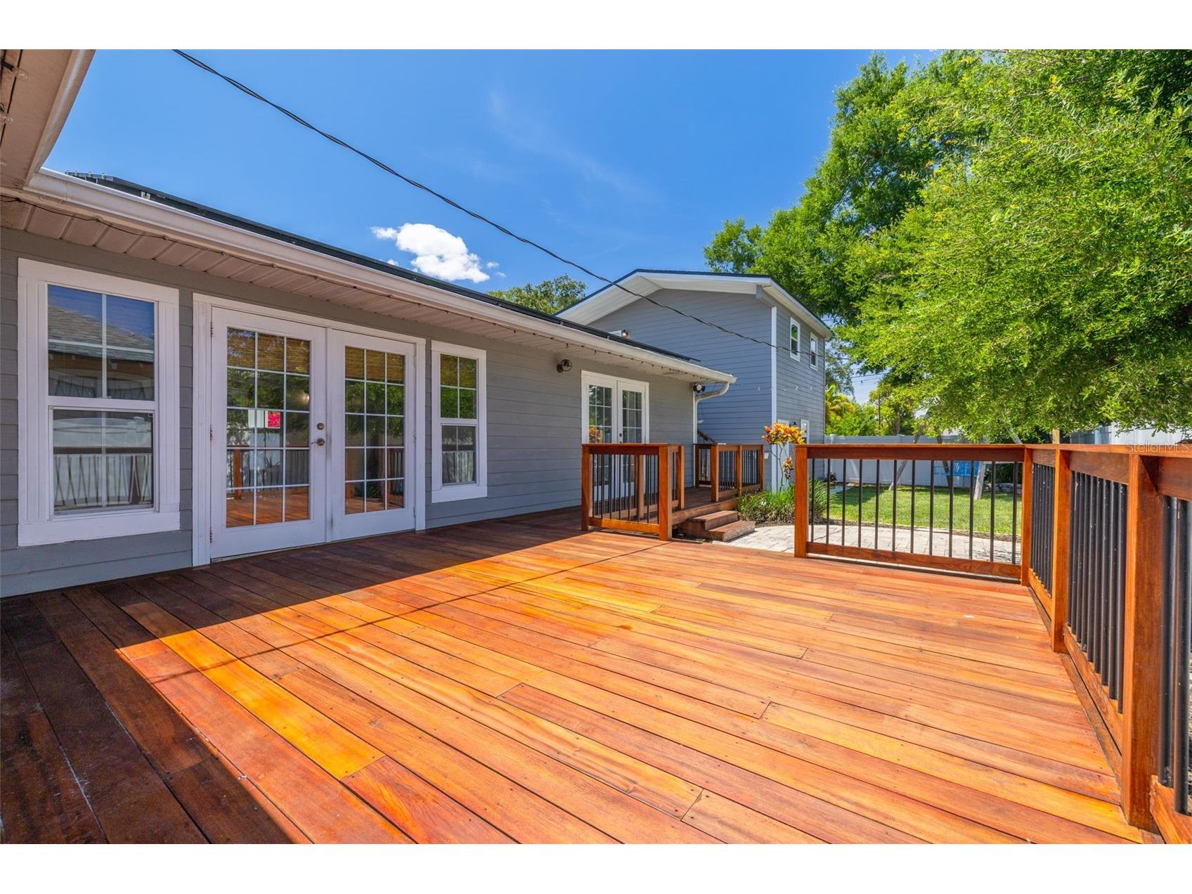 445 25th Avenue N Saint Petersburg FL 33704 TB8516682 image24