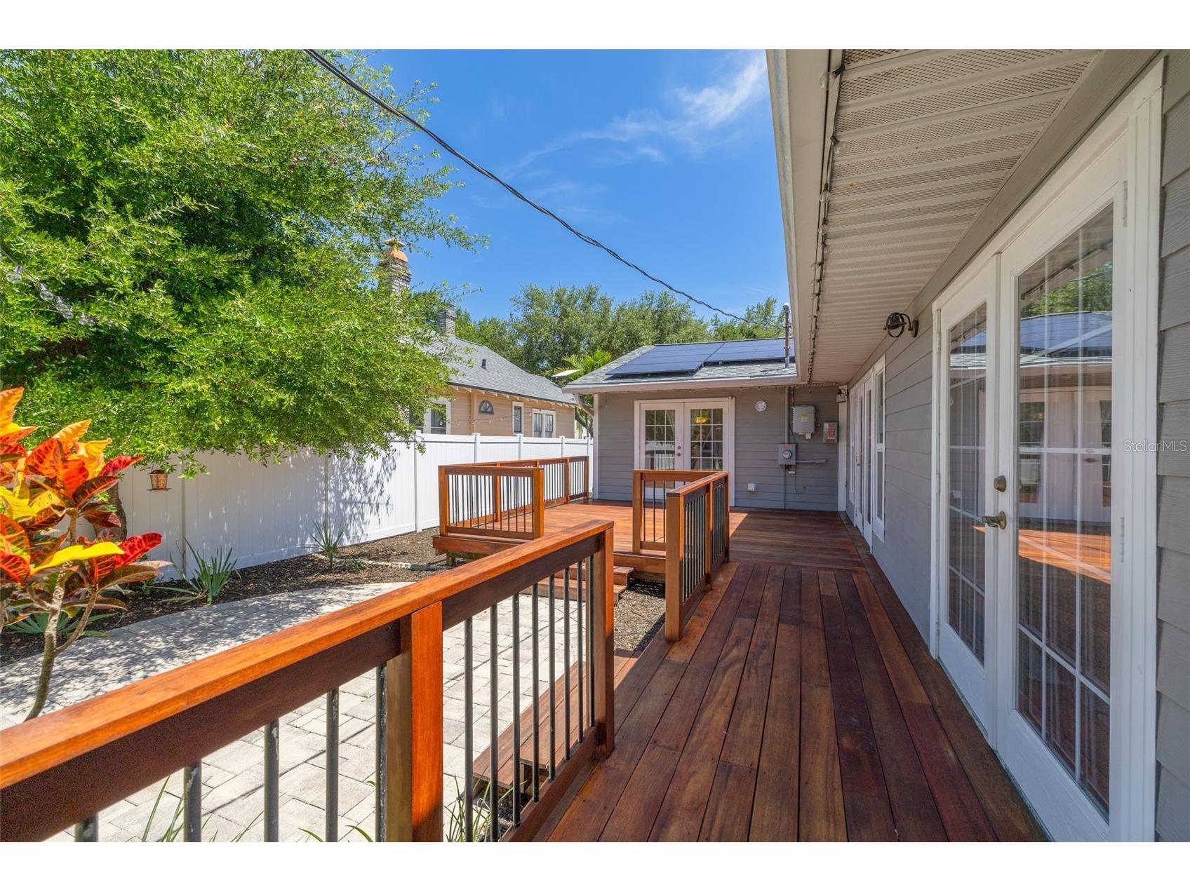 445 25th Avenue N Saint Petersburg FL 33704 TB8516682 image25