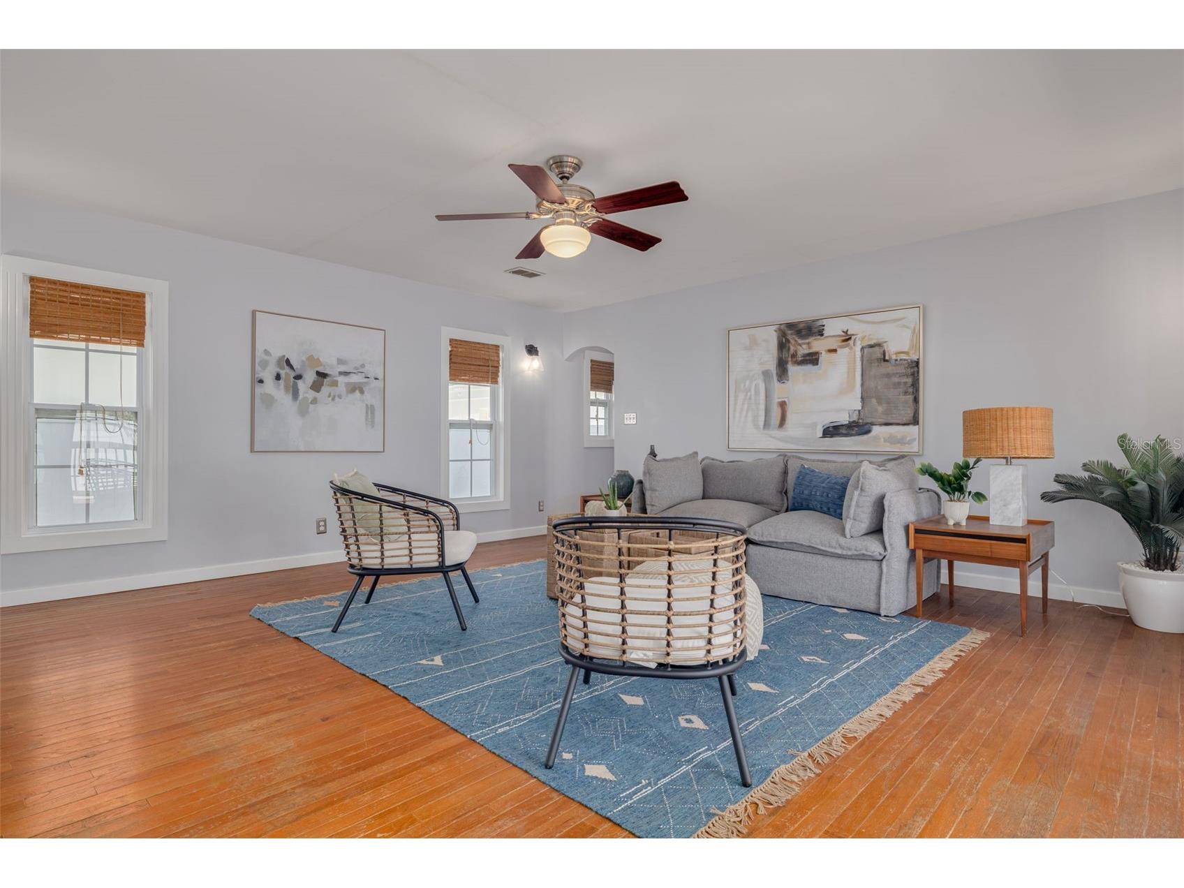 445 25th Avenue N Saint Petersburg FL 33704 TB8516682 image5