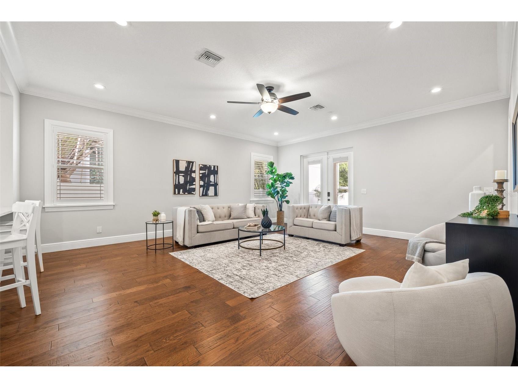 445 29th Avenue N Saint Petersburg FL 33704 TB8486133 image22