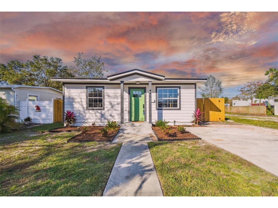 445 44th Avenue N Saint Petersburg FL 33703 U8184317 image1