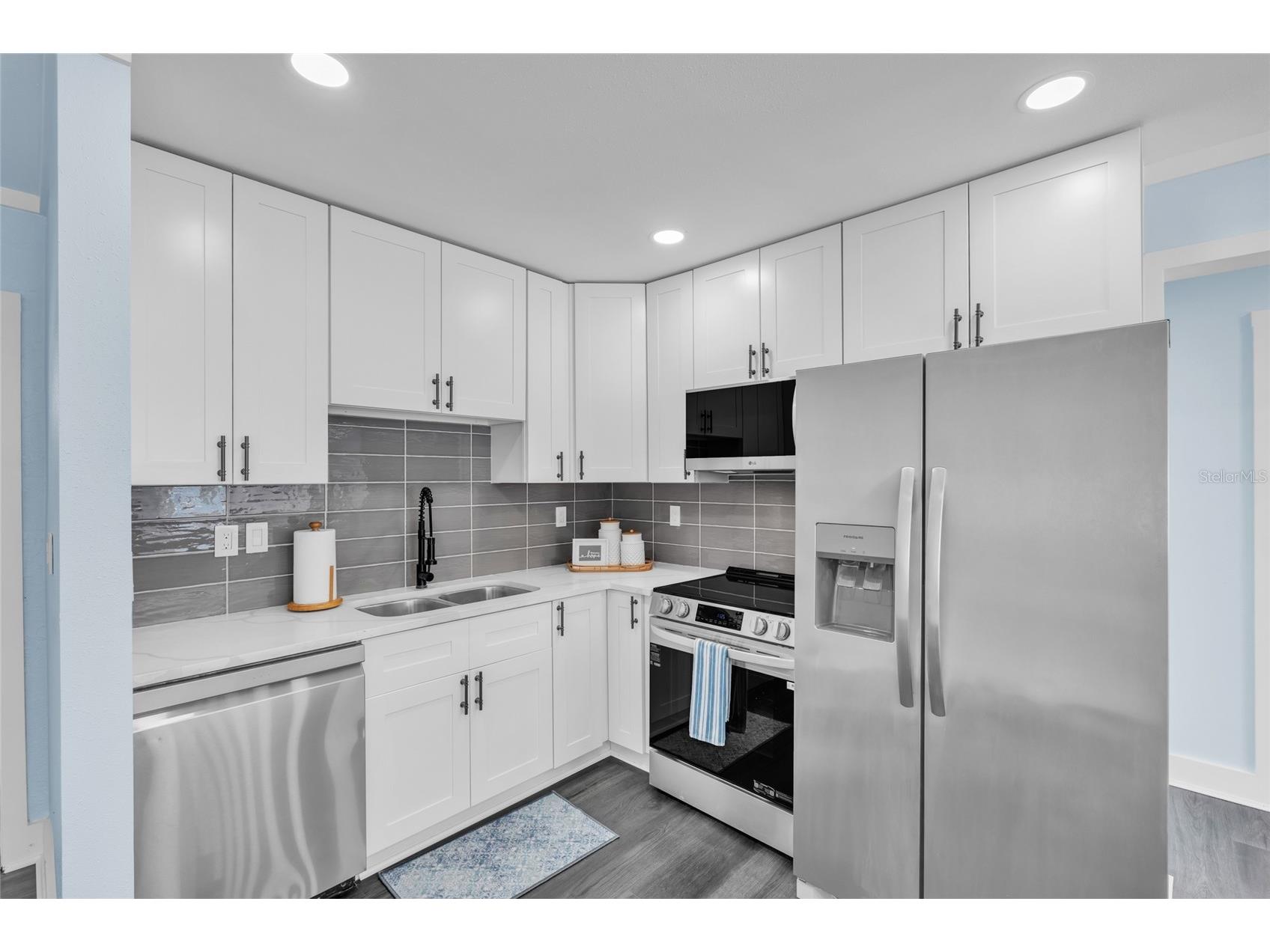 445 63rd Street Holmes Beach FL 34217 A4688793 image3